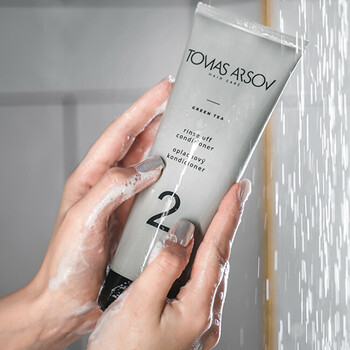 Green Tea Rinse Off Conditioner (suché vlasy) - Regeneračný kondicionér
